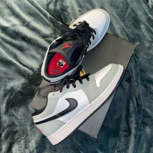 Air Jordan 1 Low | GREY • WHITE • BLACK